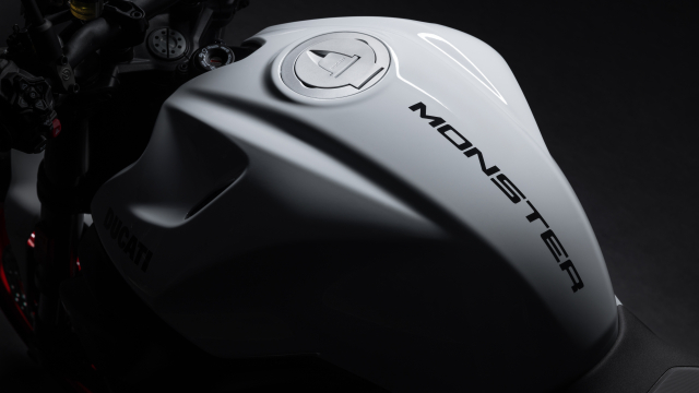 Ducati Monster 2026 lo dien Khi quai thu tro lai dung chat Monster - 5