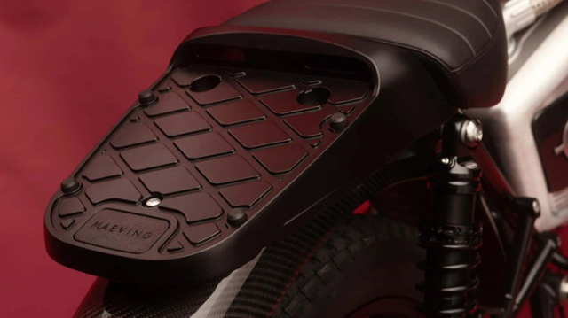 Gia gan 300 trieu dong Xe mo to dien Maeving RM2 co gi khien gioi me xe phat sot - 9