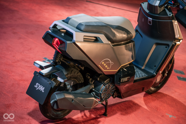 Giai phap cho xe dien 2 banh SYM PE3 di duoc 325 km cho moi lan do day 3 lit xang - 9