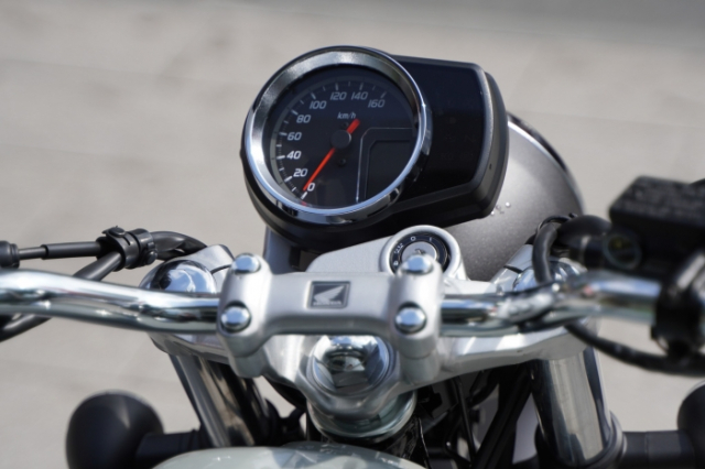 Hinh anh thuc te cua Honda CB350 Hness vua len ke tai cac dai ly o nuoc ta - 5