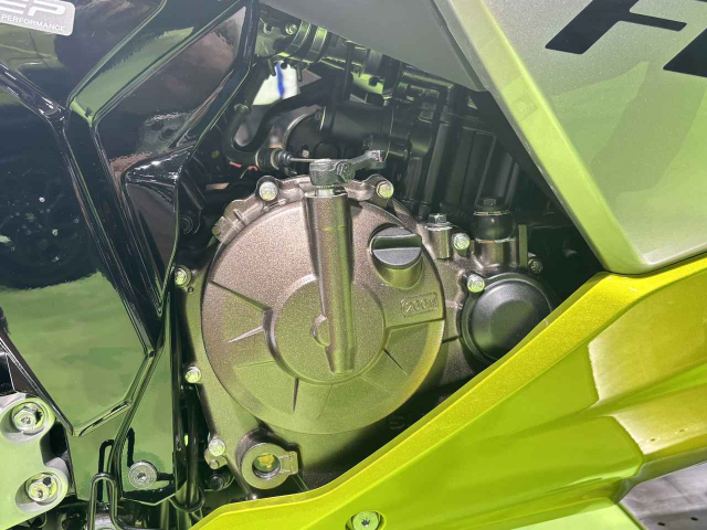 Hinh anh thuc te cua Suzuki Gixxer SF 250 FFV phien ban su dung xang sinh hoc 85 Ethanol - 13