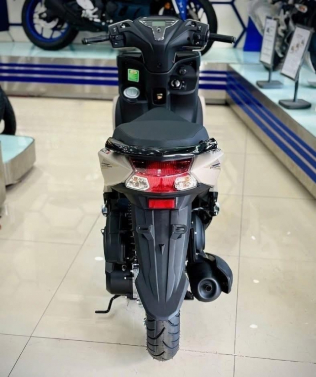 Hinh anh thuc te cua Yamaha FreeGo S 2026 vua len ke tai cac dai ly o nuoc ta - 7