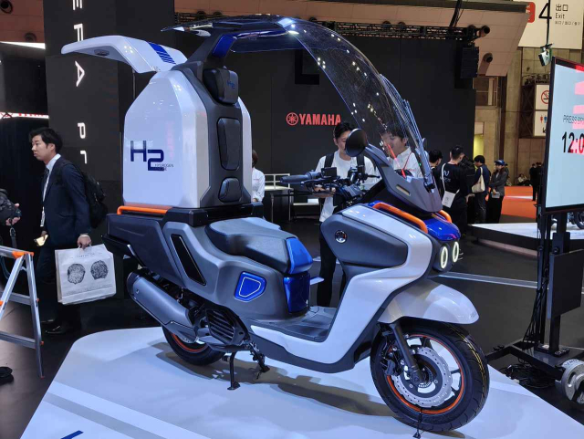 Hinh anh thuc te Yamaha H2 Buddy Porter chiec xe ga chay bang hydro tai Japan Mobility Show 2025 - 3