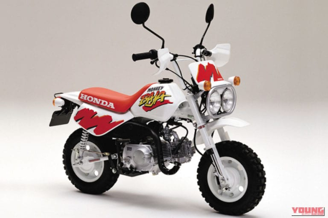 Hoi uc 2 banh Diem qua 14 chiec xe 50cc tung day canh may rau nuoc Nhat biet choi xe may la gi - 7