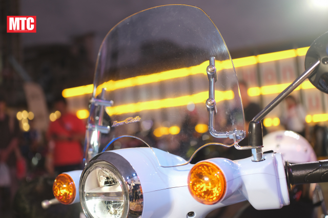 Honda ra mat Super Cub FUJISAN Limited Edition voi so luong gioi han chi 500 chiec - 7
