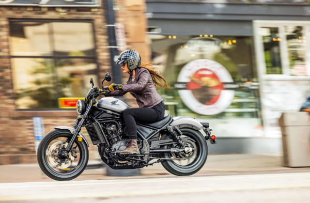 Honda Rebel 300 2026 duoc trang bi bo ly hop dien tu EClutch xin so - 7