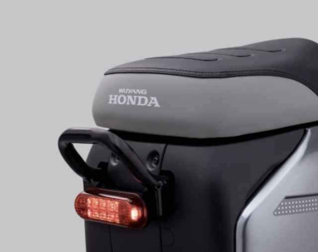 Honda trinh lang xe may dien Ube 2026 voi gia ban chi tu 116 trieu Dong - 8