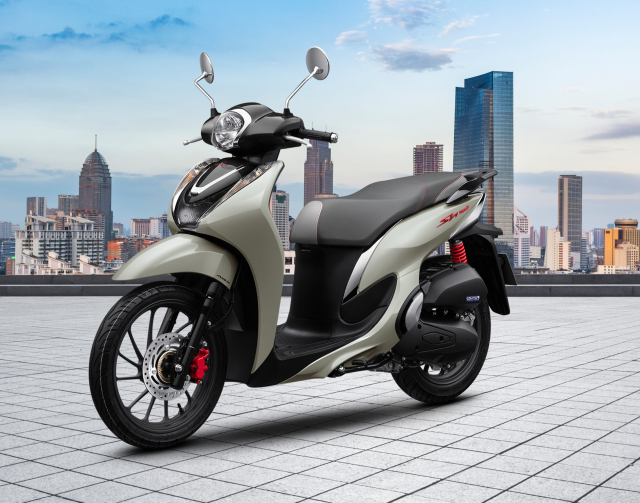Honda Viet Nam tri an khach hang mua xe SH Mode voi nhieu uu dai hap dan - 3