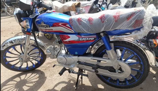 Kham pha UD 70 Blue Edition 2026 Mau xe con tay co gia ban cuc re chi 12 trieu Dong - 3