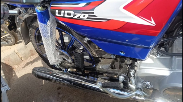 Kham pha UD 70 Blue Edition 2026 Mau xe con tay co gia ban cuc re chi 12 trieu Dong - 7