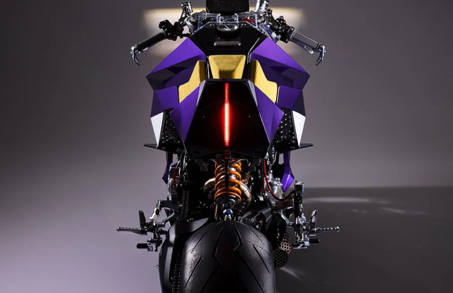 Ducati Diavel V4 lot xac trong ban do Anima Dep Doc La - 7
