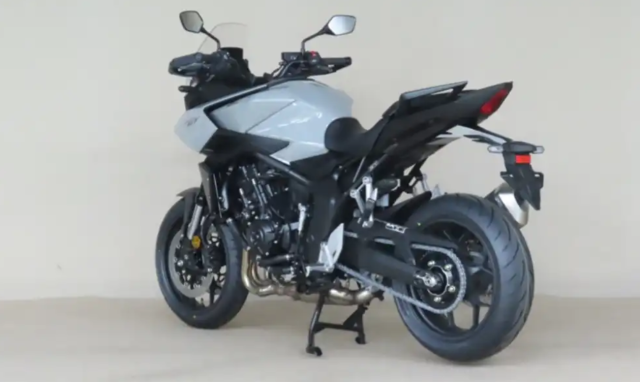 Lo dien Honda CB1000 GT Khi Honda quyet dinh pha le de tro lai cuoc choi Crossover 2 banh - 3