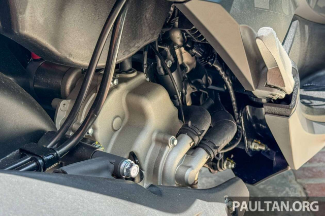 Mau xe tay ga 250cc gia chi gan 79 trieu Dong vua ra mat o Malaysia co gi dac biet - 9