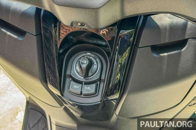 Mau xe tay ga 250cc gia chi gan 79 trieu Dong vua ra mat o Malaysia co gi dac biet - 11