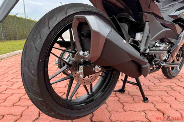 Modenas Z15GT doi thu moi cua Winner R va Exciter 155 trinh lang voi gia chi 45 trieu Dong - 7
