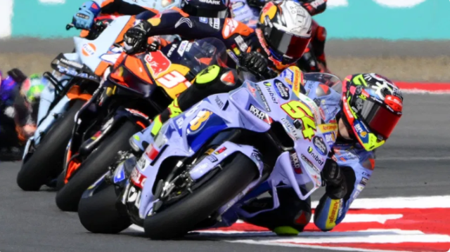 MotoGP Indonesia GP Fermin Aldeguer thong tri khi Marc Marquez gap tai nan - 6