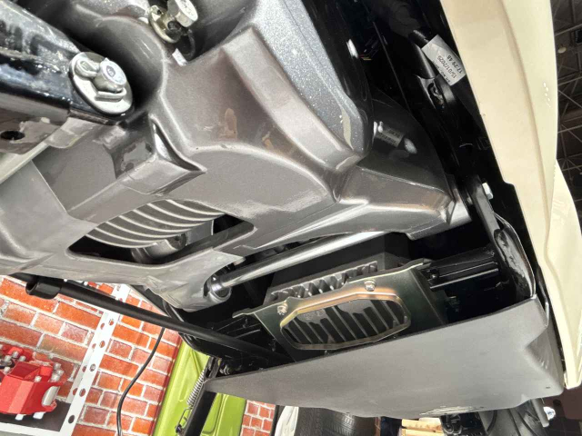 Nay moi co dip sam soi toan bo chi tiet cua chiec xe dien eAddress cua Suzuki - 22