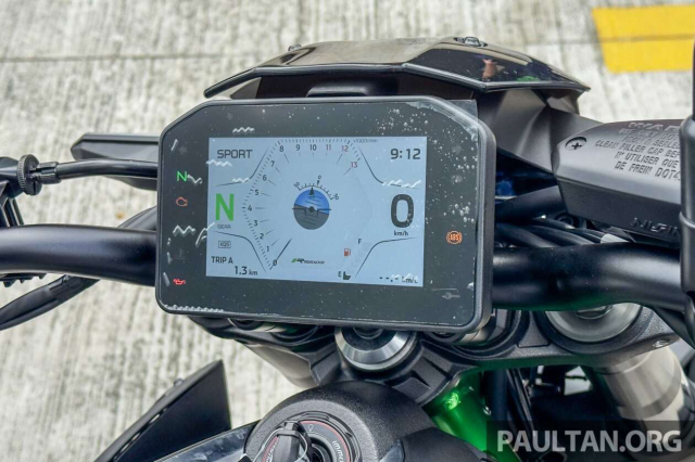 Ra mat Kawasaki Z900 2026 Chien binh Sugomi the he moi tinh te hon du dan hon - 9