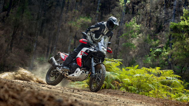 Ra mat Yamaha Tenere 700 World Raid 2026 Bo sung them IMU va he thong kiem soat hanh trinh - 3