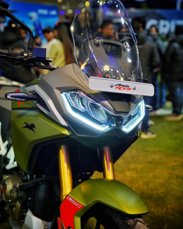 TVS Apache RTX 300 ra mat Tan binh phieu luu hoan toan moi khien anh em phai ngoai nhin - 5