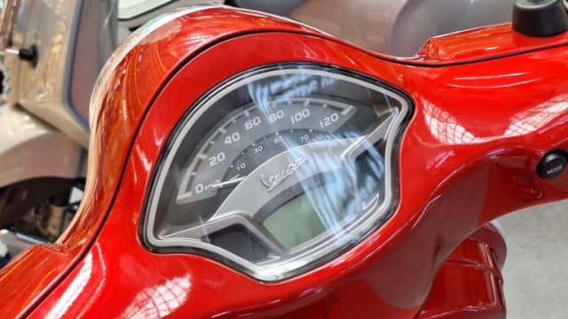 Vespa LX 150 IGet 2026 ra mat voi 4 mau moi co gia ban quy doi khoang 75 trieu Dong - 7