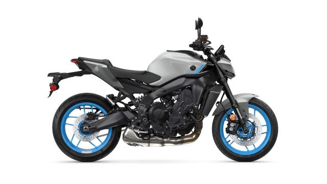 Yamaha MT09 2025 Xanh Tia Chop vua ngau vua boc anh em nghi sao - 3