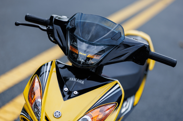 ZHIPAT ra mat bo doi Den LED 135GP Sportline va Den hau Crypton X135 tai MotoGP Malaysia 2025 - 6