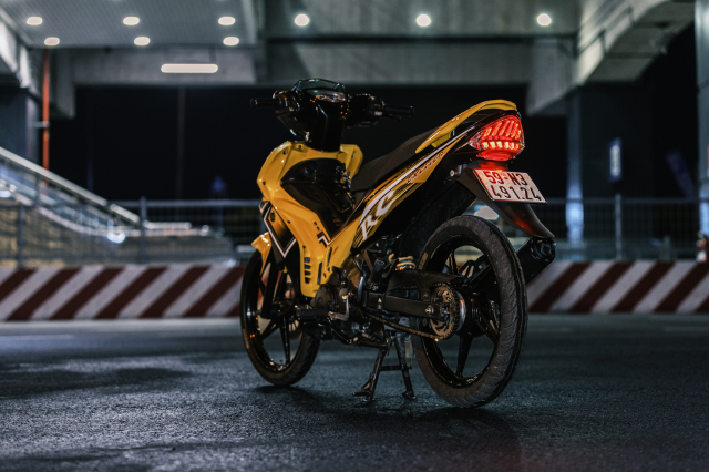 ZHIPAT ra mat bo doi Den LED 135GP Sportline va Den hau Crypton X135 tai MotoGP Malaysia 2025 - 10