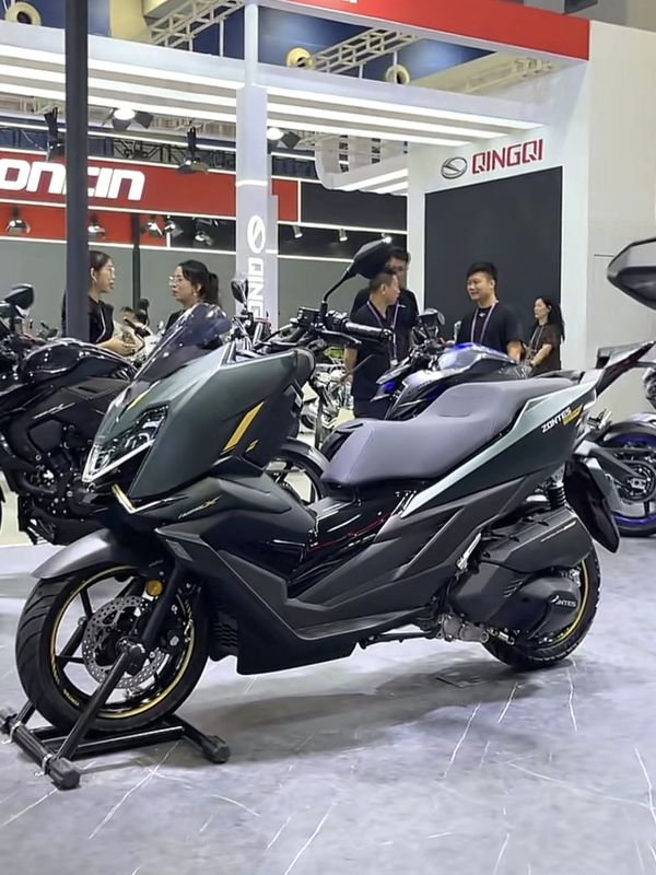 Zontes 150X ra mat Nhe hon PCX tan 25kg tang toc nhanh nhu xe 250cc va co nhieu trang bi khung - 3