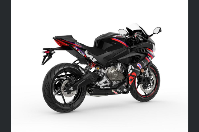 Aprilia RS 457 GP Replica Khi tinh than dua xe cham den the gioi thuc - 6