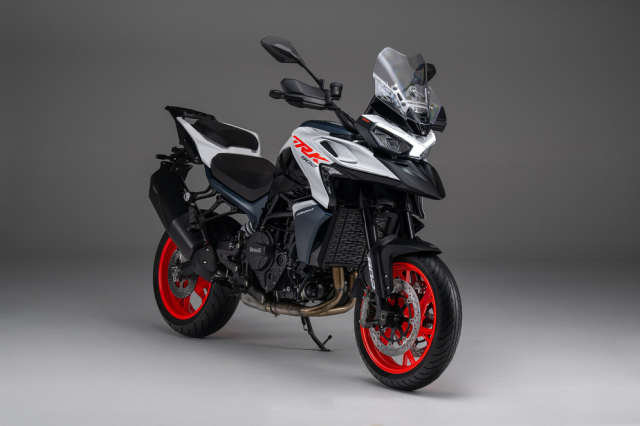Benelli TRK 902 Stradale Chiec touring Y danh cho nhung cung duong dai - 11