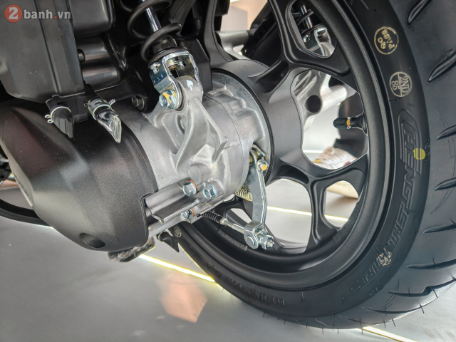 Can canh Honda Air Blade 2026 vua ra mat thi truong Viet Nam voi muc gia hap dan - 15