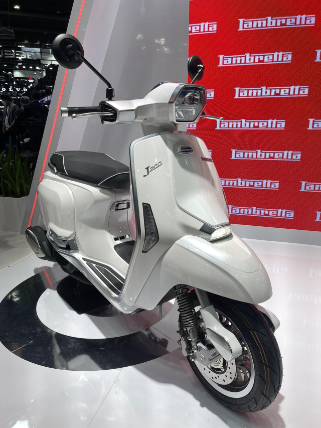 Can canh Lambretta J200 2026 vua ra mat voi gia ban chi 78 trieu Dong - 7