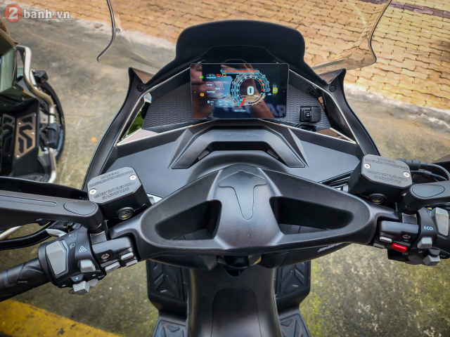 Cận cảnh zontes 368k chính thức ra mắt thị trường việt nam với giá bán chỉ 125 triệu đồng - 8