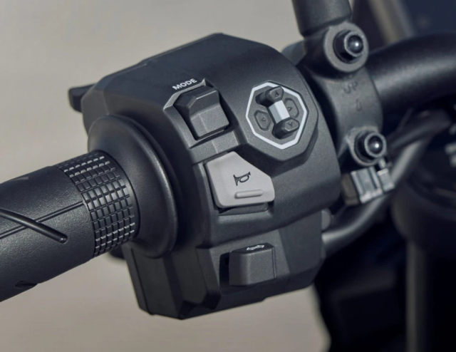 CB750 Hornet 2026 Khi Honda quyet dinh choi lon - 9