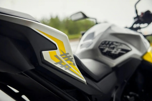 CB750 Hornet 2026 Khi Honda quyet dinh choi lon - 4