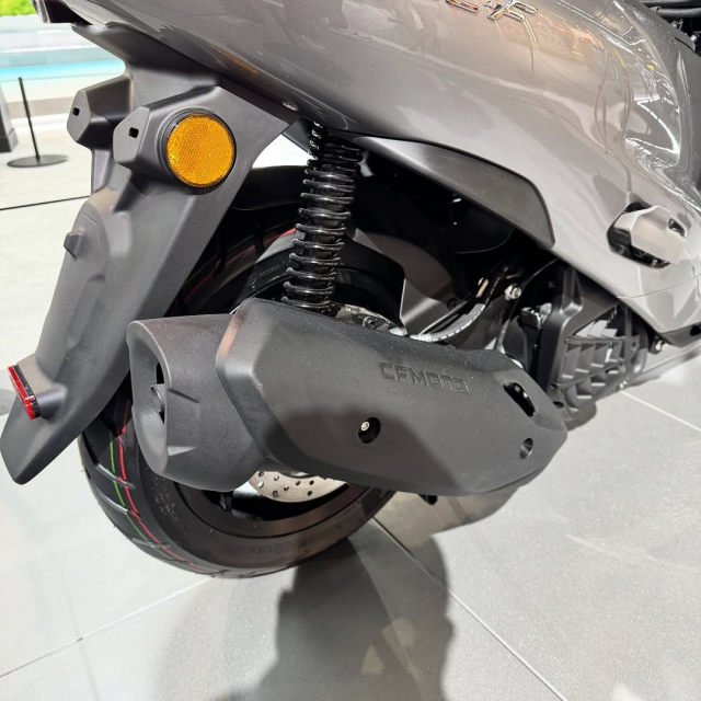CFMoto SCF 125 doi thu moi cua PCX 125 NMax 125 Vuot troi ve thiet ke cong nghe va su tien loi - 11