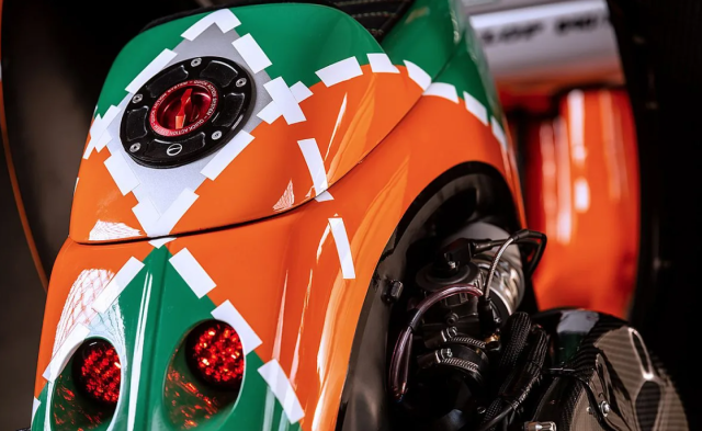 Chiem nguong ban do Vespa 787B Khi niem dam me hai banh cham vao huyen thoai Le Mans - 11