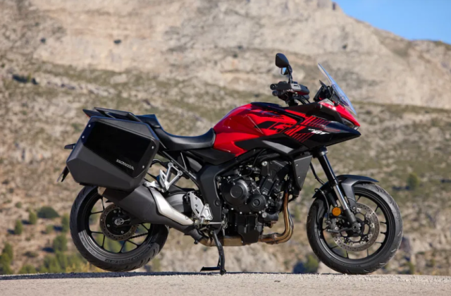 Đánh giá honda cb1000gt 2025 - lý trí bảo là xe du lịch trái tim bảo đây là quái vật - 2