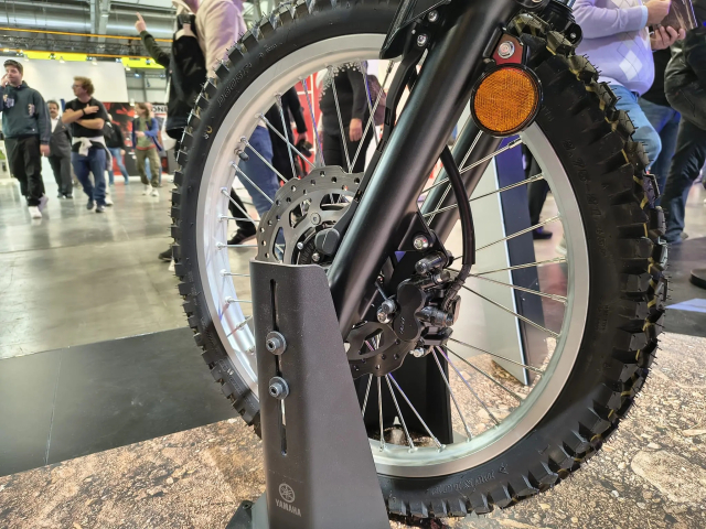 Hinh anh chi tiet cua Yamaha WR125R hoan toan moi duoc trung bay tai EICMA 2025 - 13