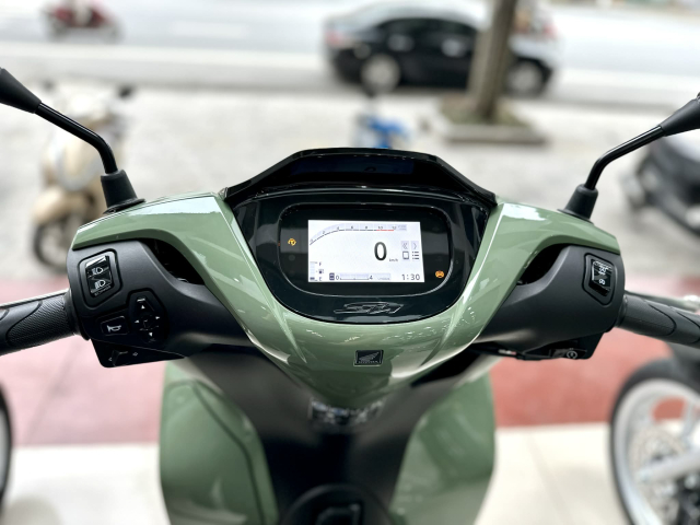 Hinh anh thuc te Honda SH 2026 da co mat tai dai ly som hon du kien - 13