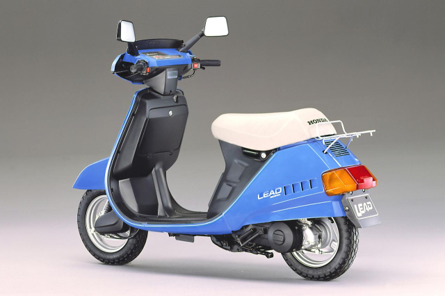 Hoi uc 2 banh Honda LEAD 5080 mau xe ga the thao cua thap nien 80 tai Nhat - 9
