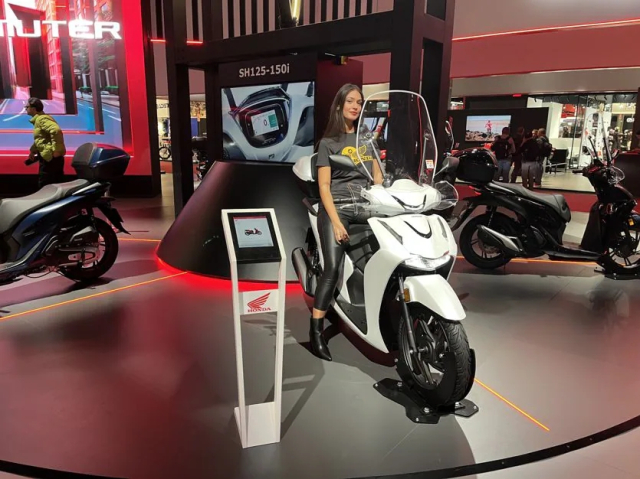 Honda SH125i va 150i 2026 trinh lang tai Y Co nhieu trang bi hon va phoi mau thu vi hon o nuoc ta - 3