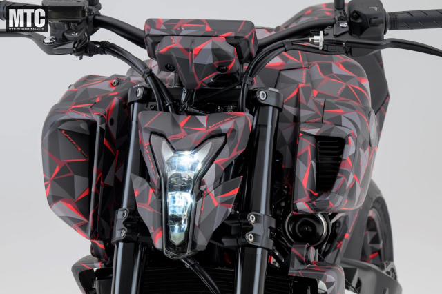 Honda V3R 900 Prototype Khi cong nghe nap dien dua dong co xang len mot tam cao moi - 7