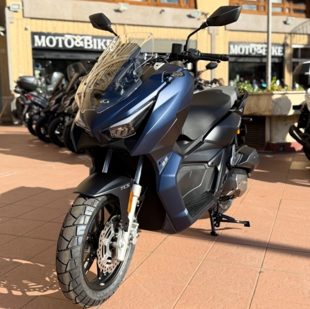 Kymco DinkX 125 tan binh xe ga da dia hinh voi ngoai hinh cuc gat vua do bo luc dia gia - 5