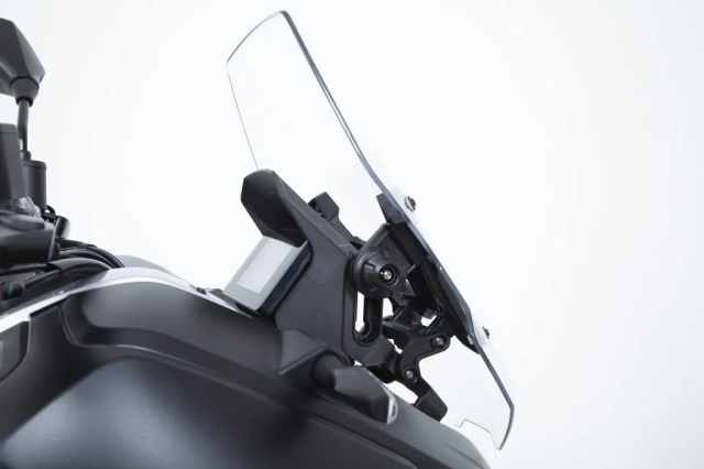 Kymco DinkX 125 tan binh xe ga da dia hinh voi ngoai hinh cuc gat vua do bo luc dia gia - 13