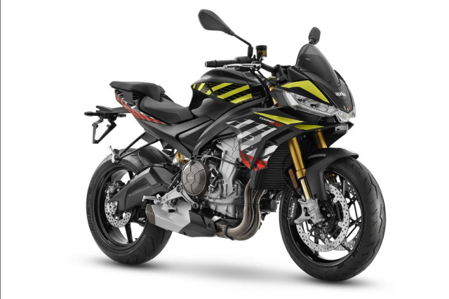 Ra mat doi hinh Aprilia Factory 2026 Khi khi dong hoc tro thanh nghe thuat - 12