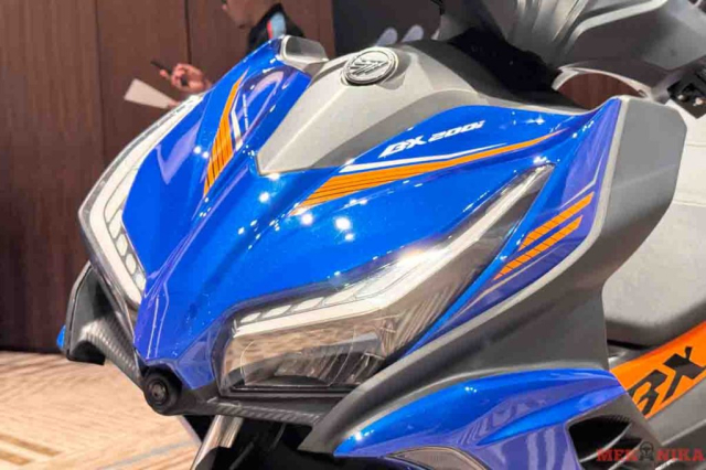 Ra mat Keeway BX200i co giao dien hao hao NVX 155 So huu nhieu trang bi xin voi binh xang 11 lit