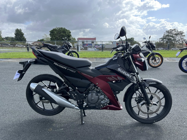 Suzuki Raider R150 2026 trinh lang voi thiet ke moi trang bi moi va nhieu cong nghe moi - 13