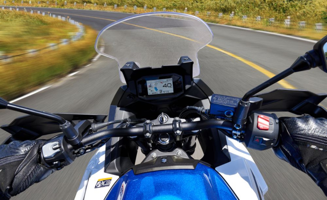 Suzuki SV7GX trinh lang Khi trai tim VTwin 650 song lai trong hinh hai moi - 6